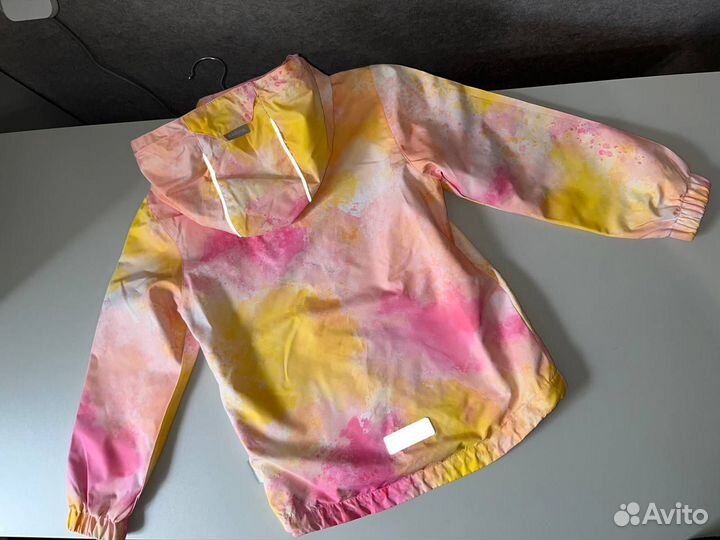 Ветровка для девочки