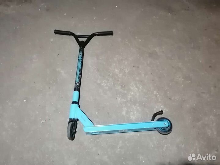 Трюковой самокат