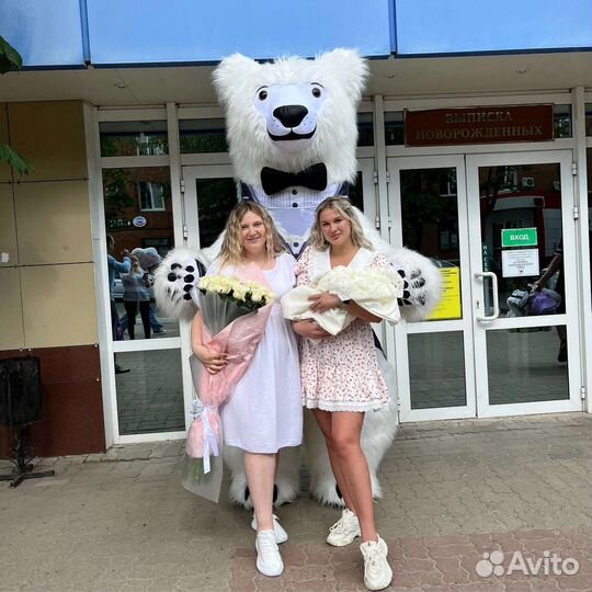 Большой танцующий медведь умка белгород