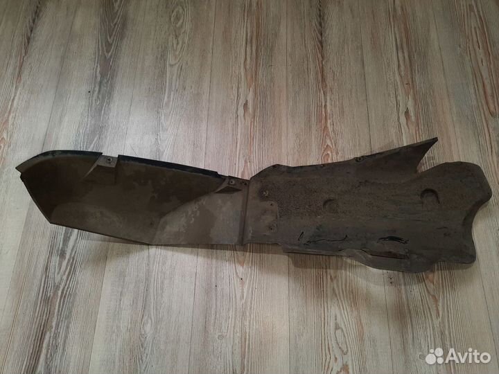 Подкрылок задний Renault symbol 2 NEW 08- Прав