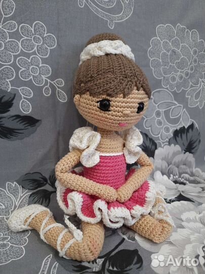 Вязаная кукла. Балерина. Ручная работа