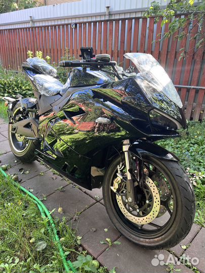 Электромотоцикл 8000 ватт 120 ампер акб