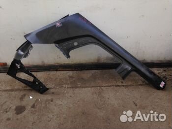 Крыло заднее правое