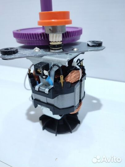 Мотор с редуктором для комбайна Moulinex FP542111