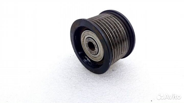 Ролик-натяжитель ручейкового ремня Toyota Land