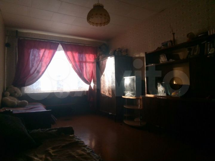 2-к. квартира, 49 м², 1/5 эт.