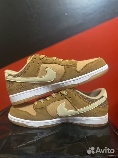 Кроссовки: Nike Dunk Low SE Teddy Bear