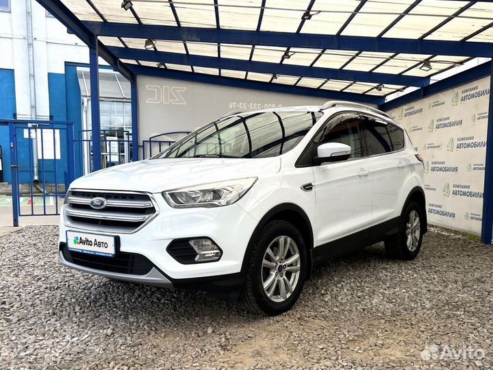 Ford Kuga 2.5 AT, 2017, 131 194 км