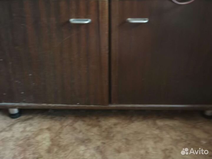 Тумба прикроватная