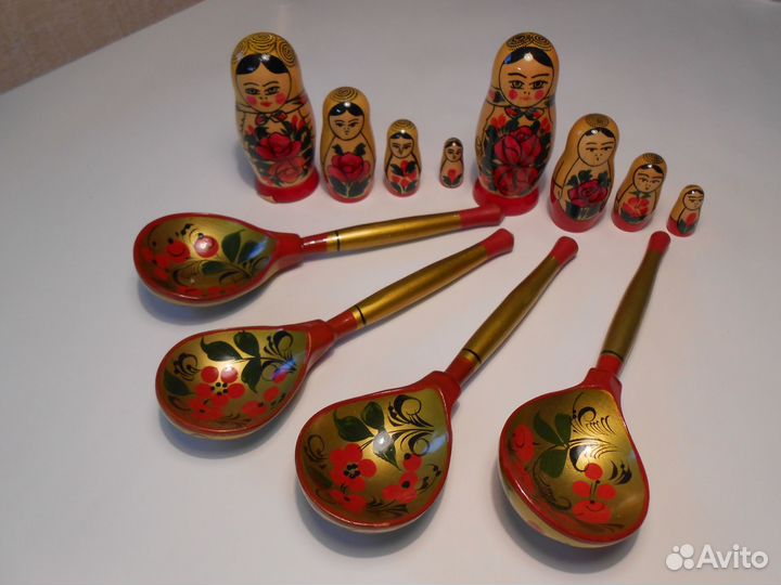 Ложки и матрёшки СССР