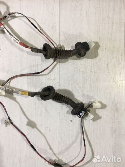 Проводка задней двери toyota corolla 120 1.6 мт хе