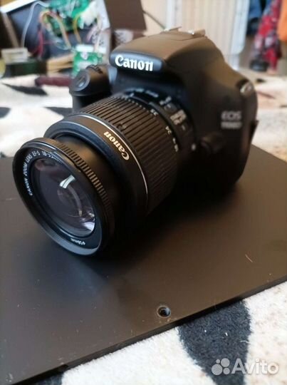 Зеркальный фотоаппарат canon EOS 1100D