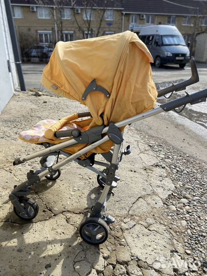 Детская прогулочная коляска