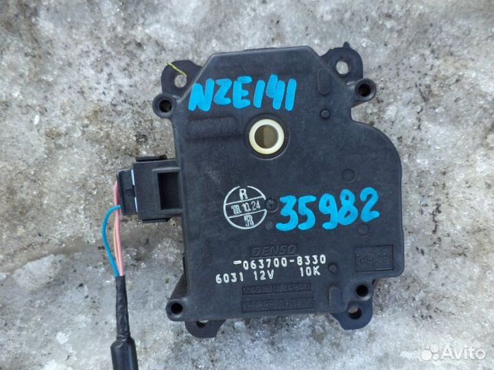 Сервопривод заслонок печки Toyota Corolla Axio