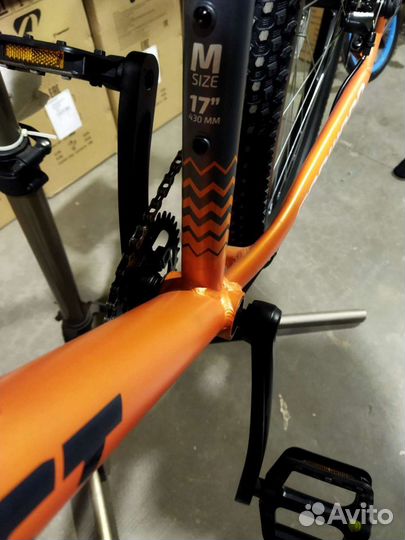 Велосипед forward Everest