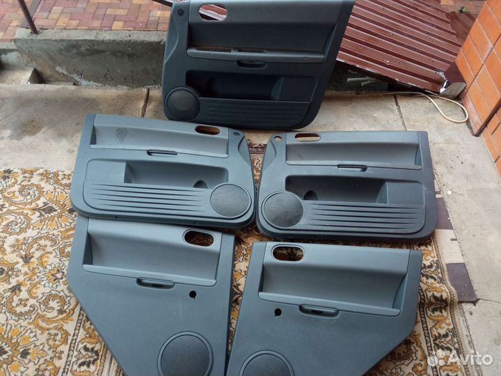 Пластик салона митсубиси кольт