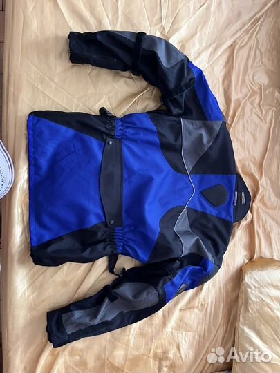 Мотокуртку