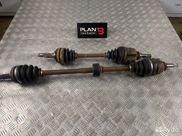 Привод передний левый Toyota Carina E AT190L 4AFE