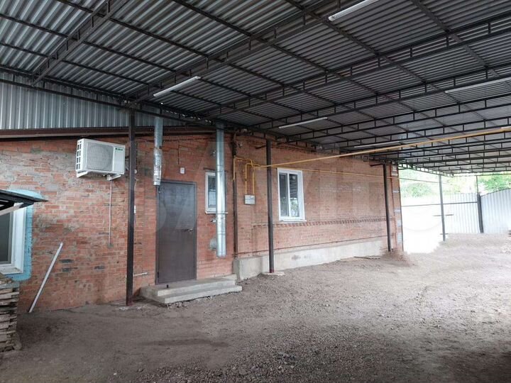 Дом 196 м² на участке 40 сот.