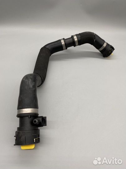 Шланг охлаждения Audi 4F0121055P