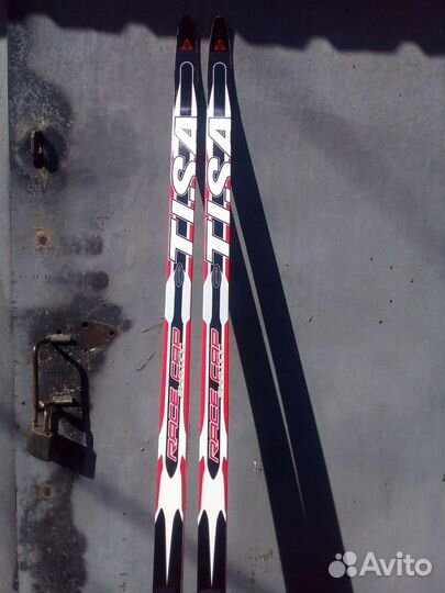 Беговые лыжи