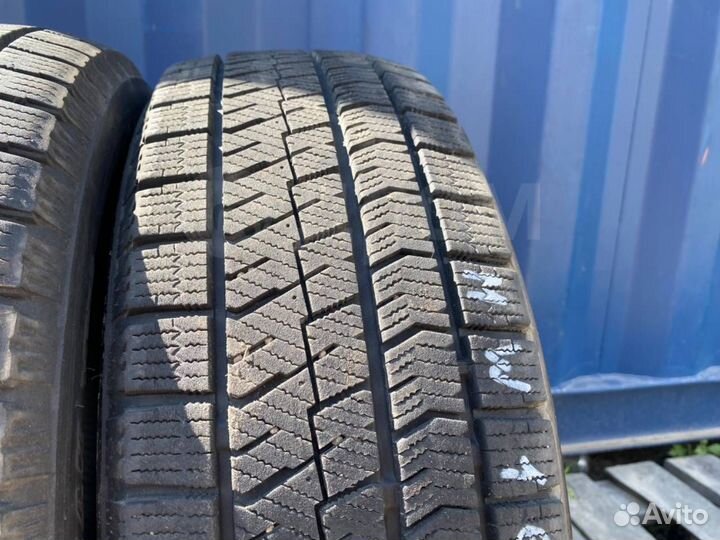 Bridgestone Blizzak VRX2 195/65 R15