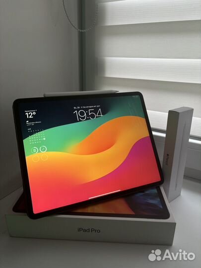 iPad pro 12.9 (4 gen) + Apple pencil 2