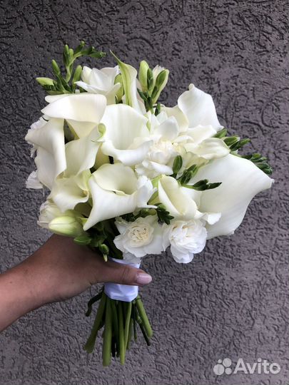 Свадебные букеты Цветы с доставкой Калининград