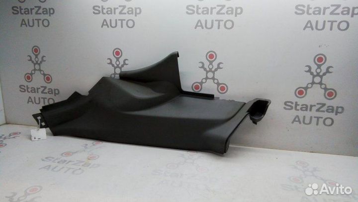 Обшивка стойки задняя левая Chrysler Sebring JS