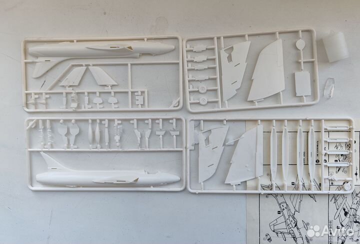 Модель самолета Hunter 1/72