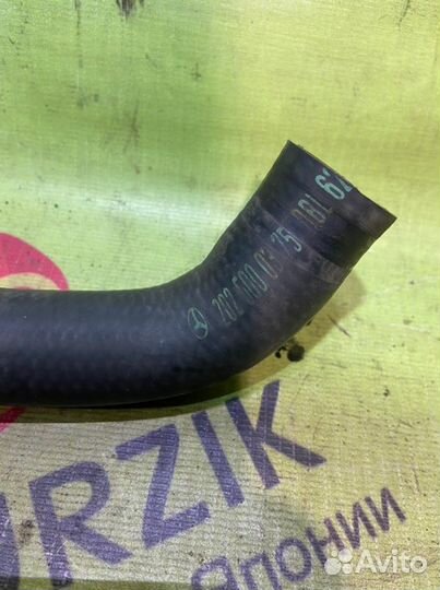 Патрубок системы охлаждения Mercedes Clk W208