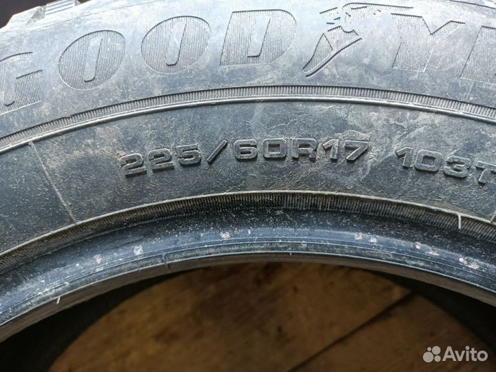 Goodyear UltraGrip Arctic 2 SUV 225/60 R17 103T
