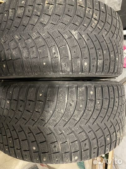 Michelin Latitude X-Ice North 3 275/40 R20 и 315/35 R20