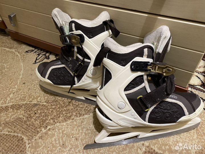 Коньки р.38(24.3см)