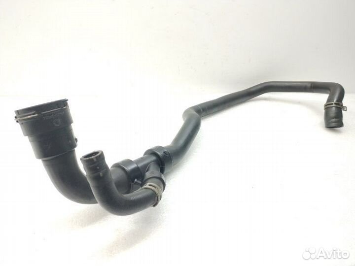 Патрубок системы охлаждения Volvo S80 2 поколение