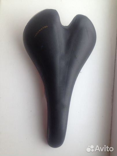 Велосипедное седло Fizik Vitesse, женское