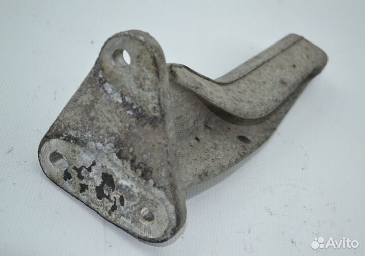 Кронштейн охлаждающего радиатора scania G-series