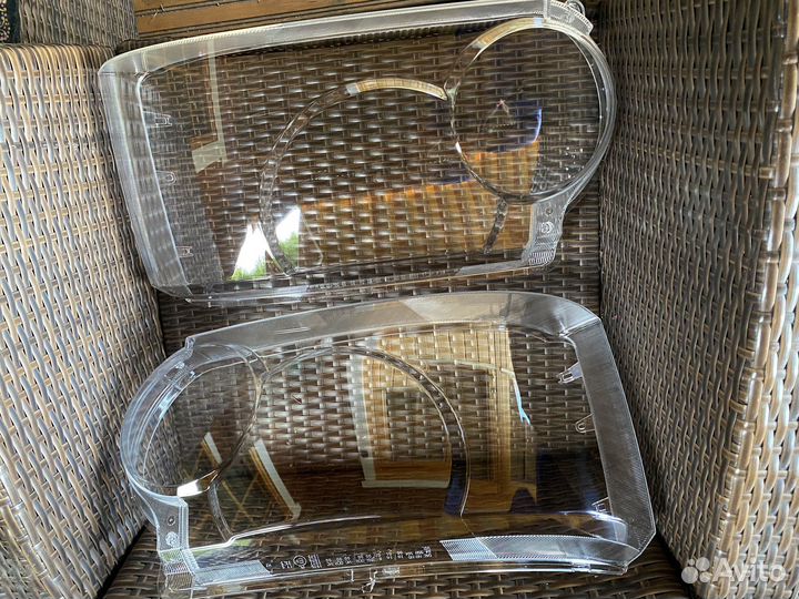 Стекло фары Range Rover Vogue L322 06-09 комплект