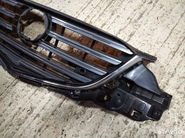 Решетка радиатора Mazda CX-5 2015-2017