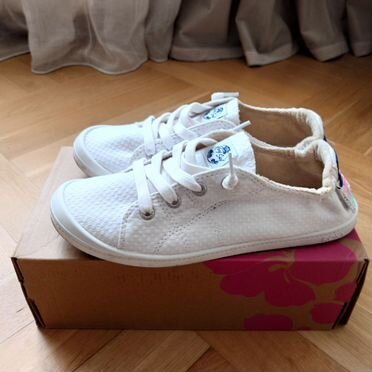 Кеды Roxy ношены мало