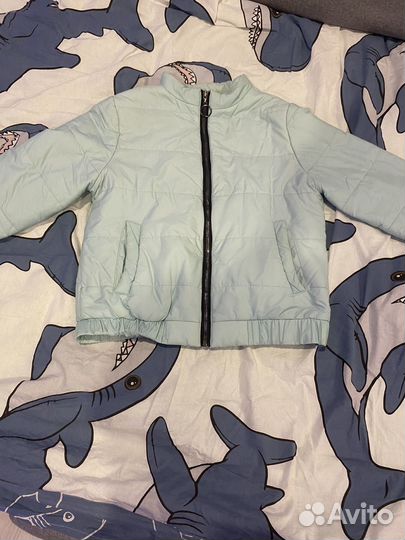 Ветровка женская