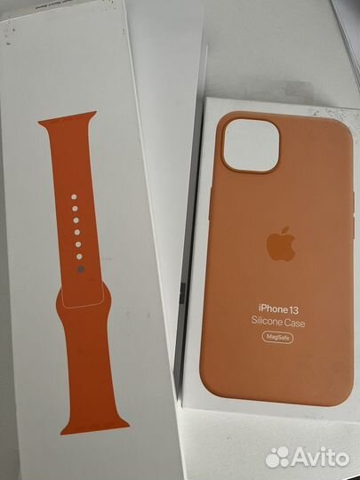 Чехол на iPhone 13 и ремешок Apple watch