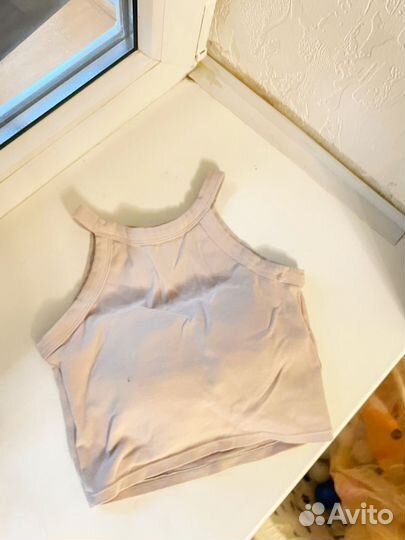 Отдаю вещи на девочку 13-15 лет