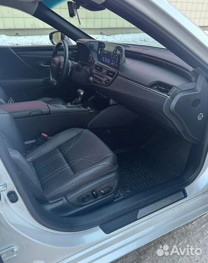 Lexus ES 2.5 AT, 2021, 64 500 км