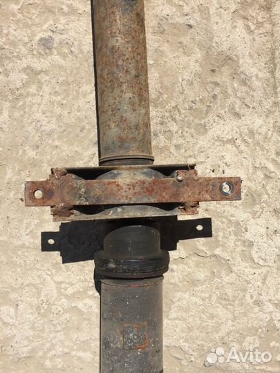 Карданный вал audi A8 D3 quattro