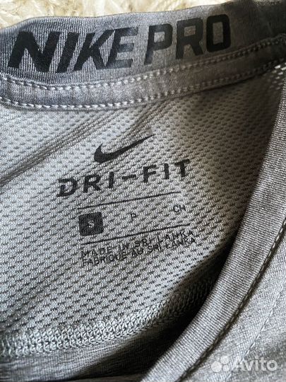 Рашгард nike