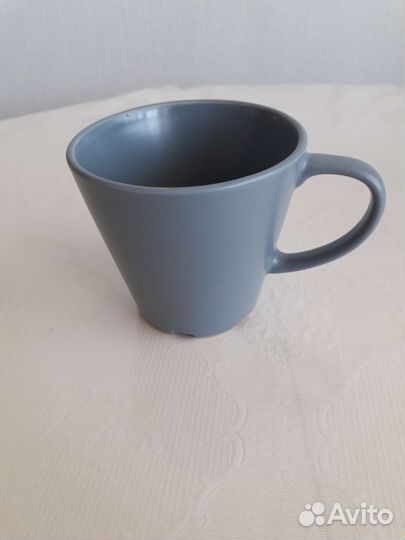 Кофейные чашки и солонки. Импорт