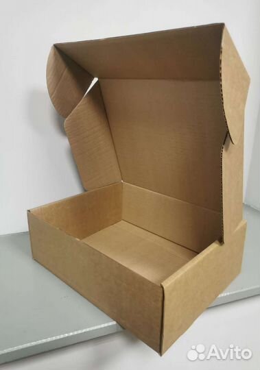 Коробка подарочная крафт