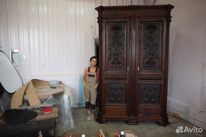 Реставрация антикварной мебели и перетяжка