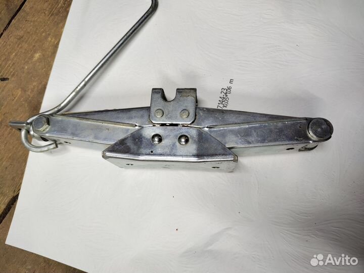 Домкрат на дэу Матиз